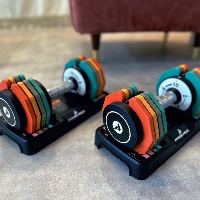 【アウトレット】可変式ダンベル ブラック/レインボー 5kg・10kg・25kg - PYKES PEAK