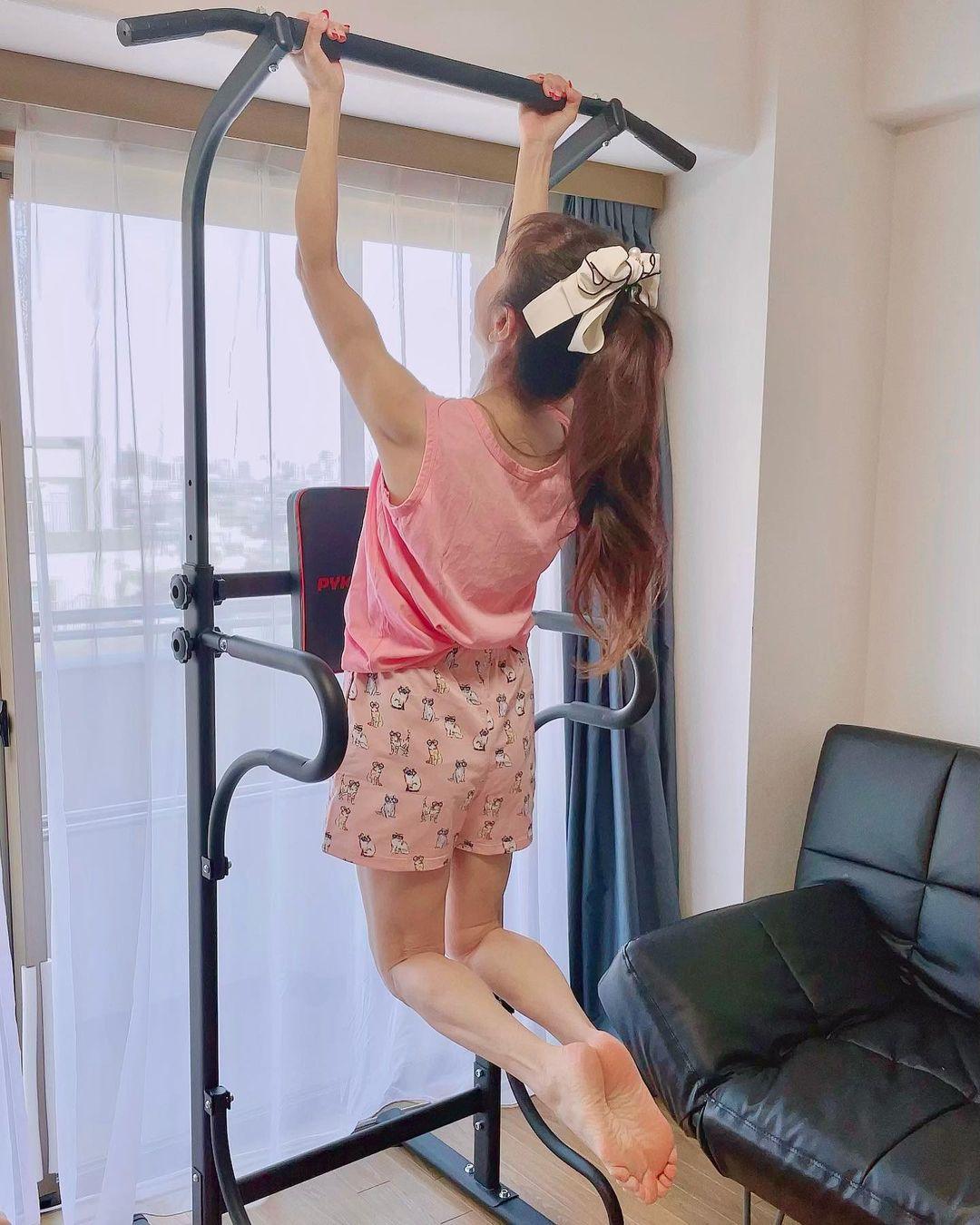 ぶら下がり健康器 - PYKES PEAK