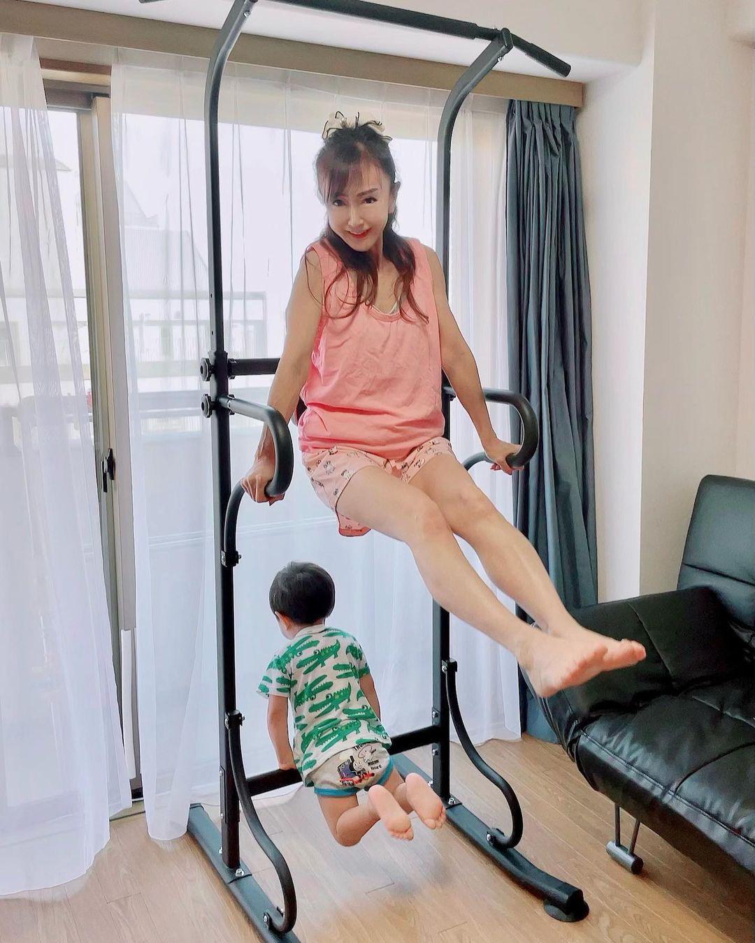 ぶら下がり健康器 - PYKES PEAK