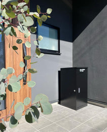 PYKES PEAKのおしゃれな北欧デザイン宅配ボックス—戸建て用で複数投函可能！再配達問題を解決には置き配ボックスがおすすめ
